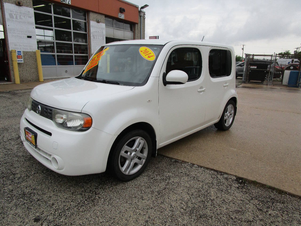 Used 2014 Nissan Cube 1.8 SL w/ SL Preferred Package FWD image 6