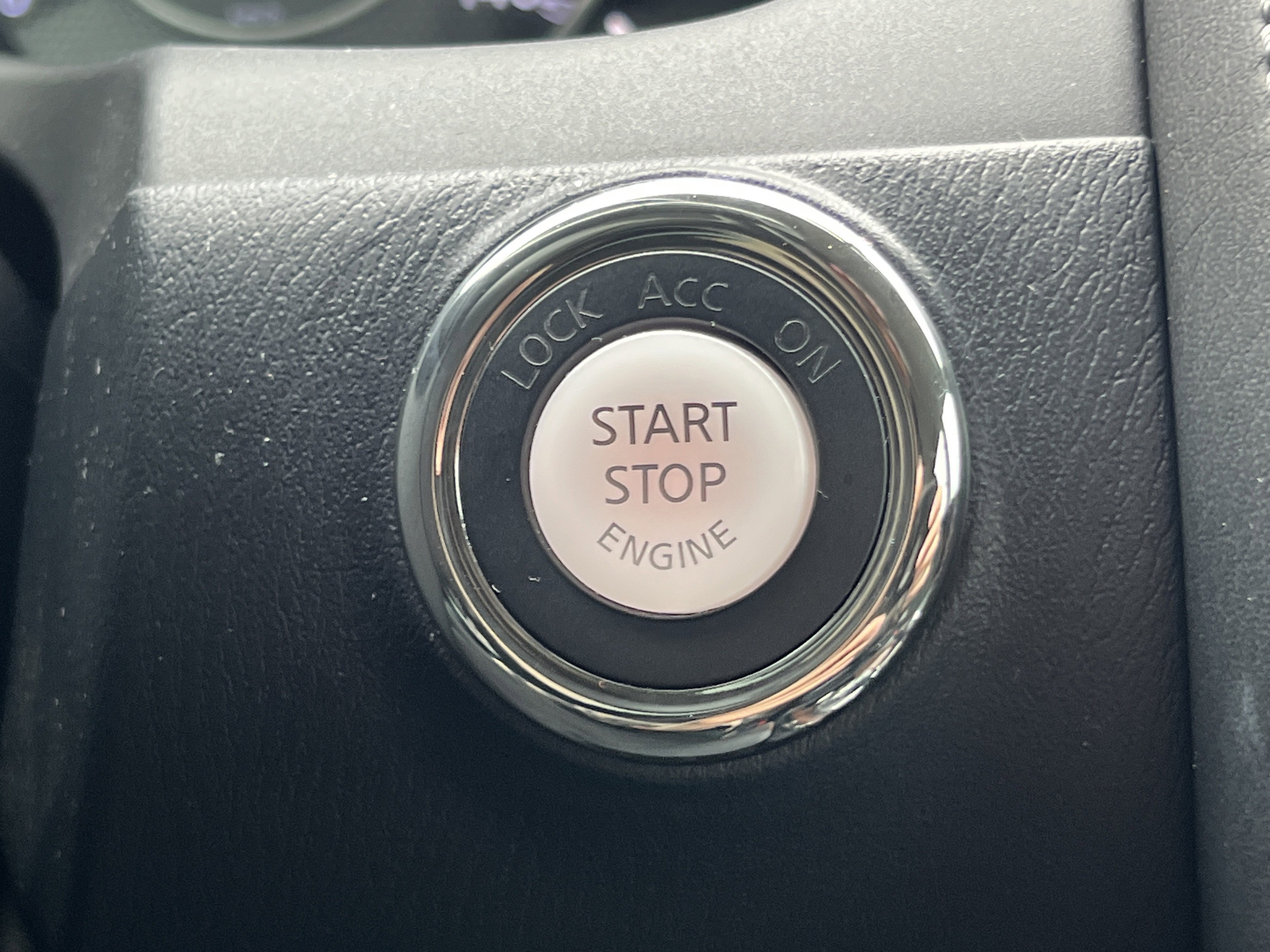 Used 2018 Nissan Armada SV w/ Driver Package image 37