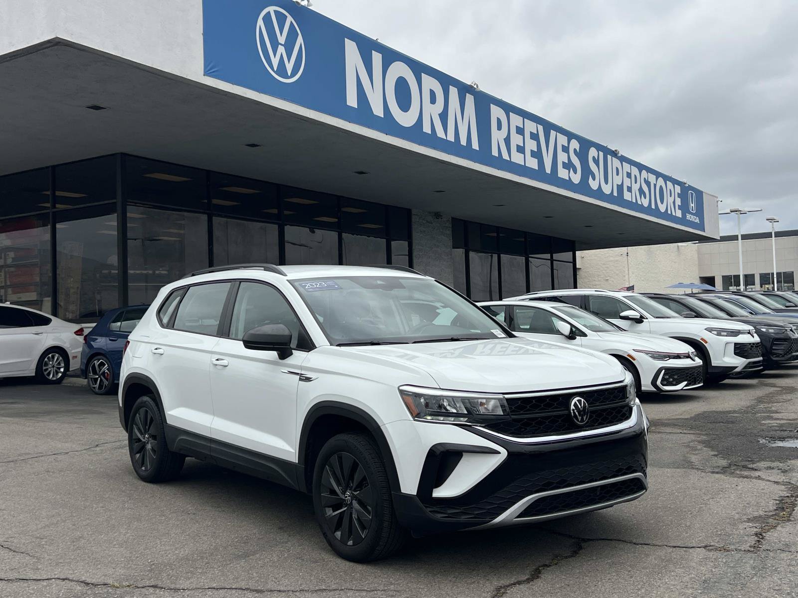 Certified 2023 Volkswagen Taos S FWD image 25