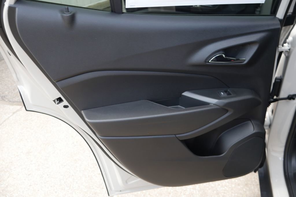 New 2026 Chevrolet Trax ACTIV FWD image 29