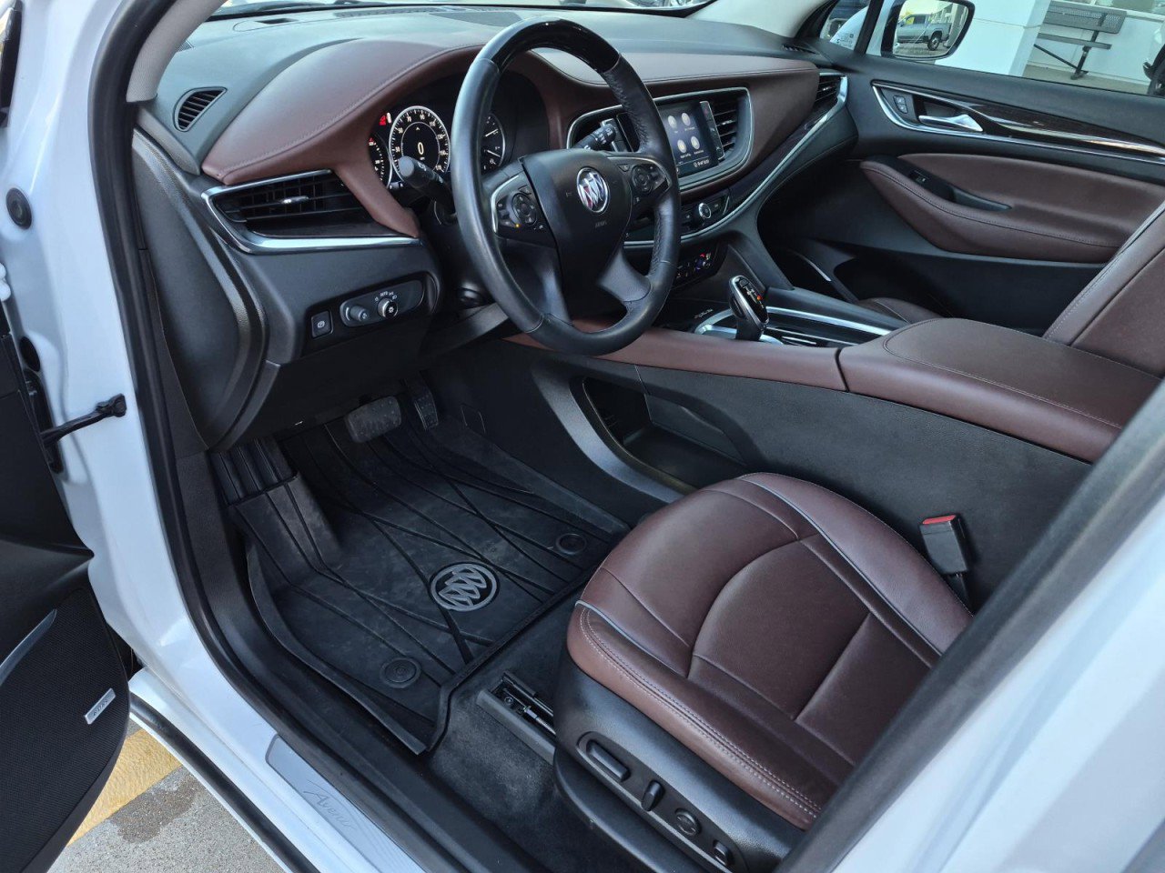 Certified 2021 Buick Enclave Avenir w/ Avenir Technology Package image 13