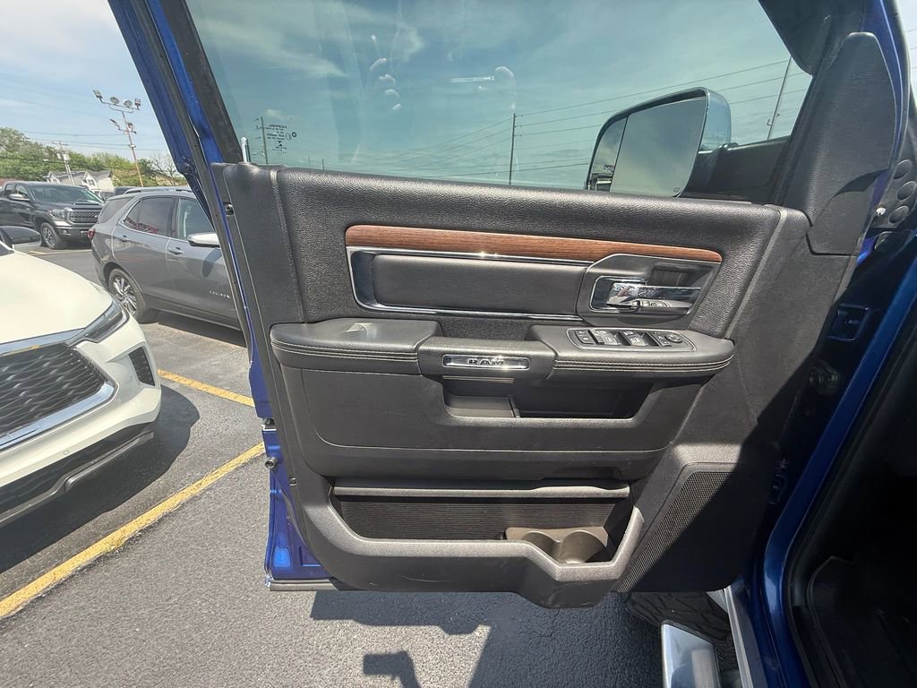 Used 2015 RAM 2500 Laramie image 11