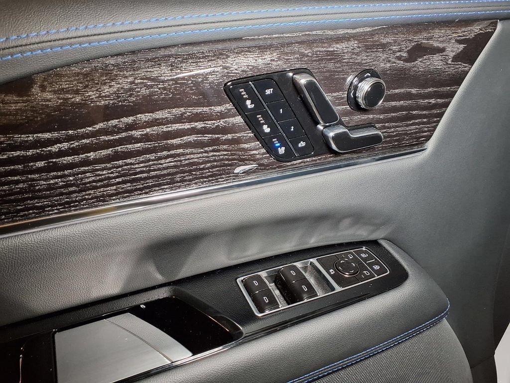 New 2026 Cadillac Escalade IQ Sport 1 AWD/4WD image 11
