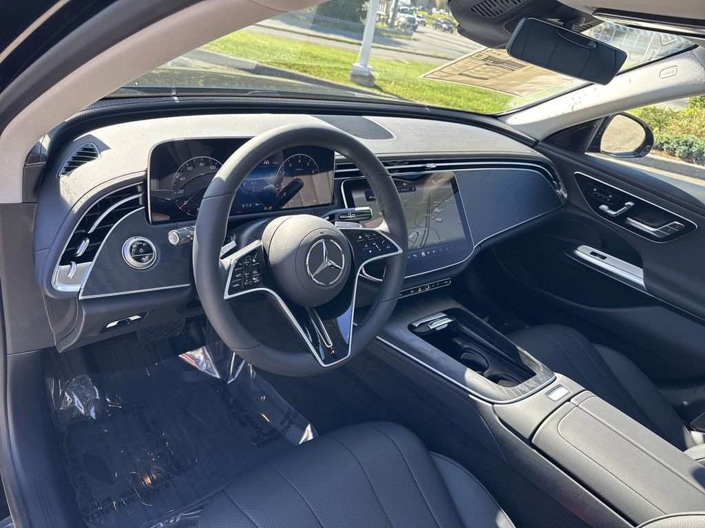 New 2026 Mercedes-Benz E 350 4MATIC Sedan image 14