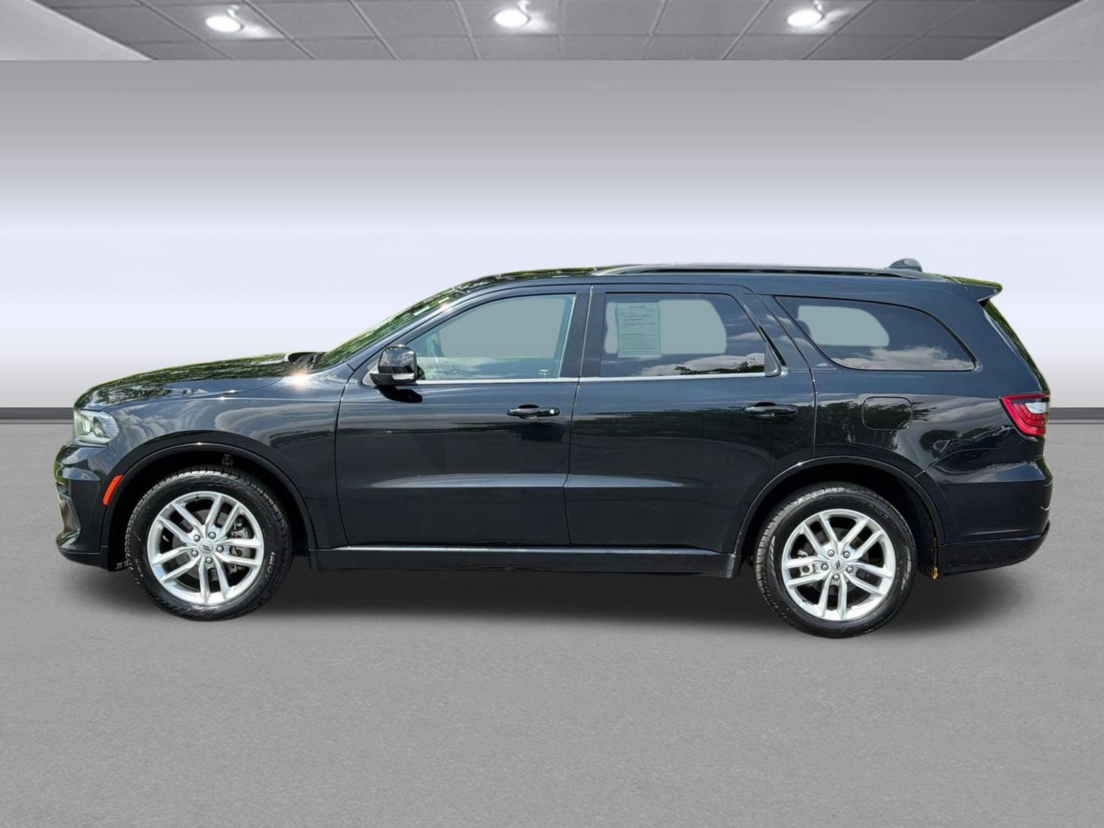 Used 2024 Dodge Durango GT AWD/4WD image 2