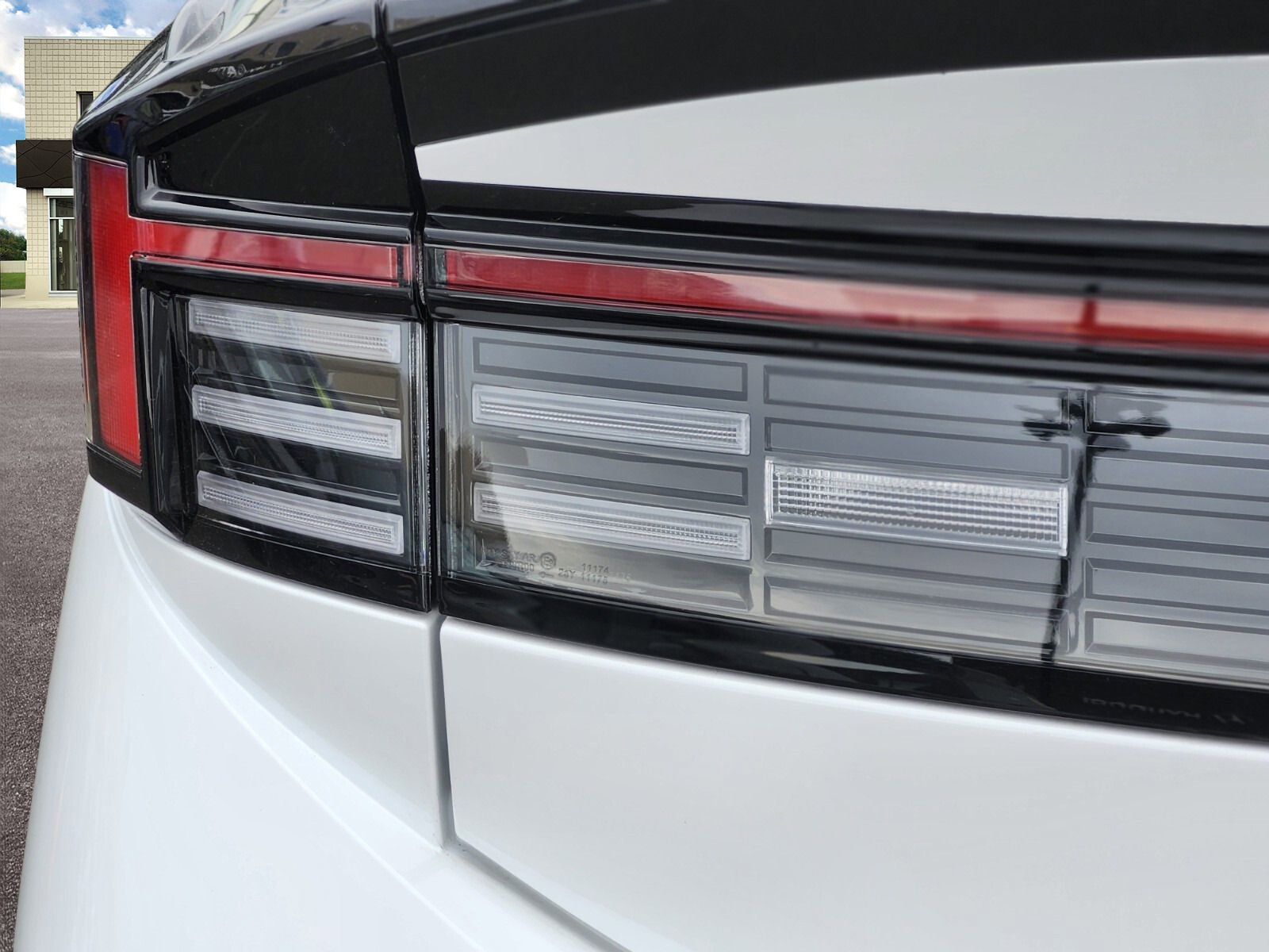New 2026 Hyundai Sonata Limited FWD image 9