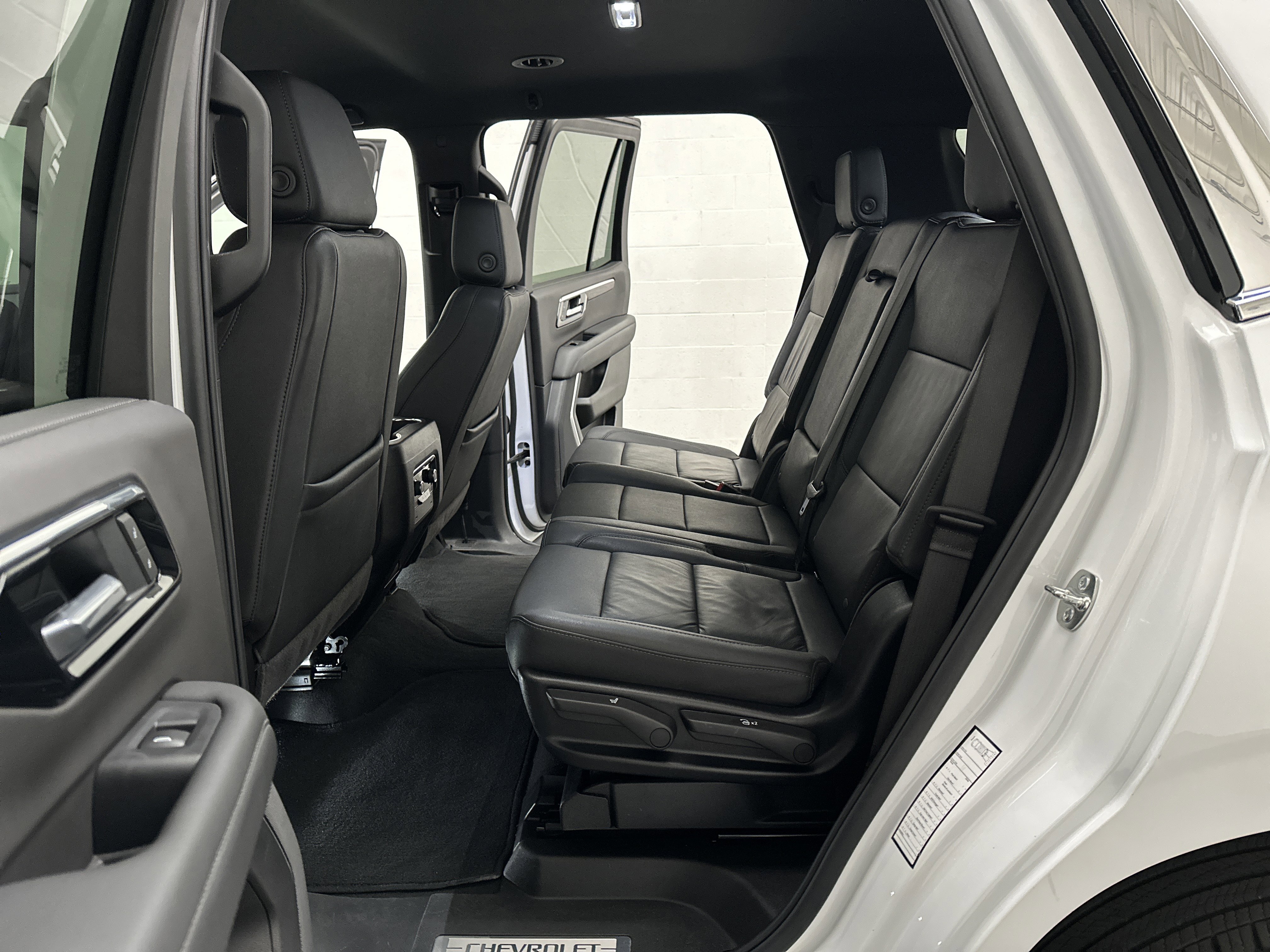 Used 2025 Chevrolet Tahoe LT image 24