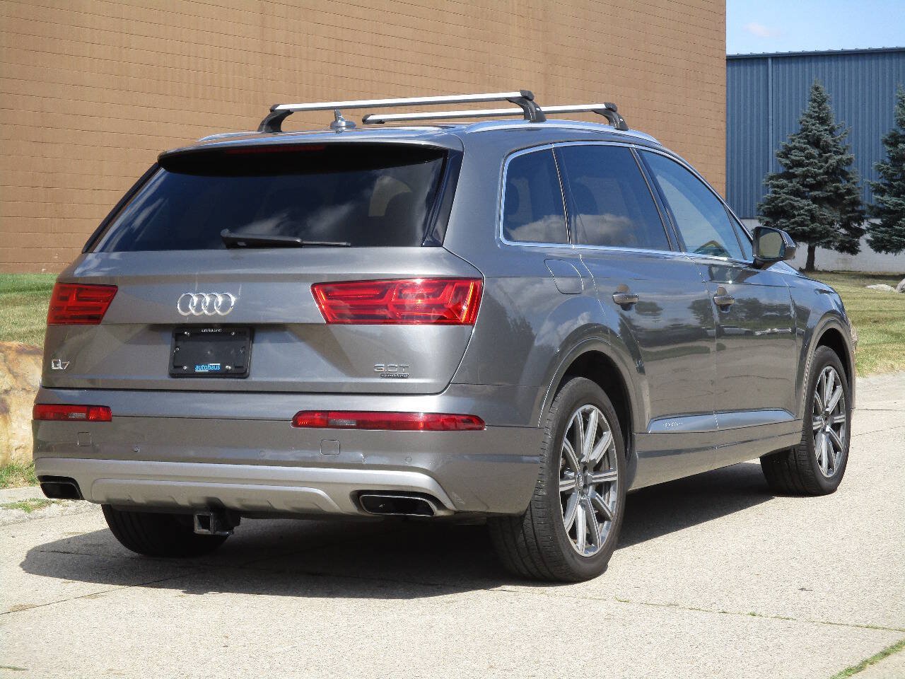 Used 2017 Audi Q7 3.0T Prestige AWD/4WD image 44