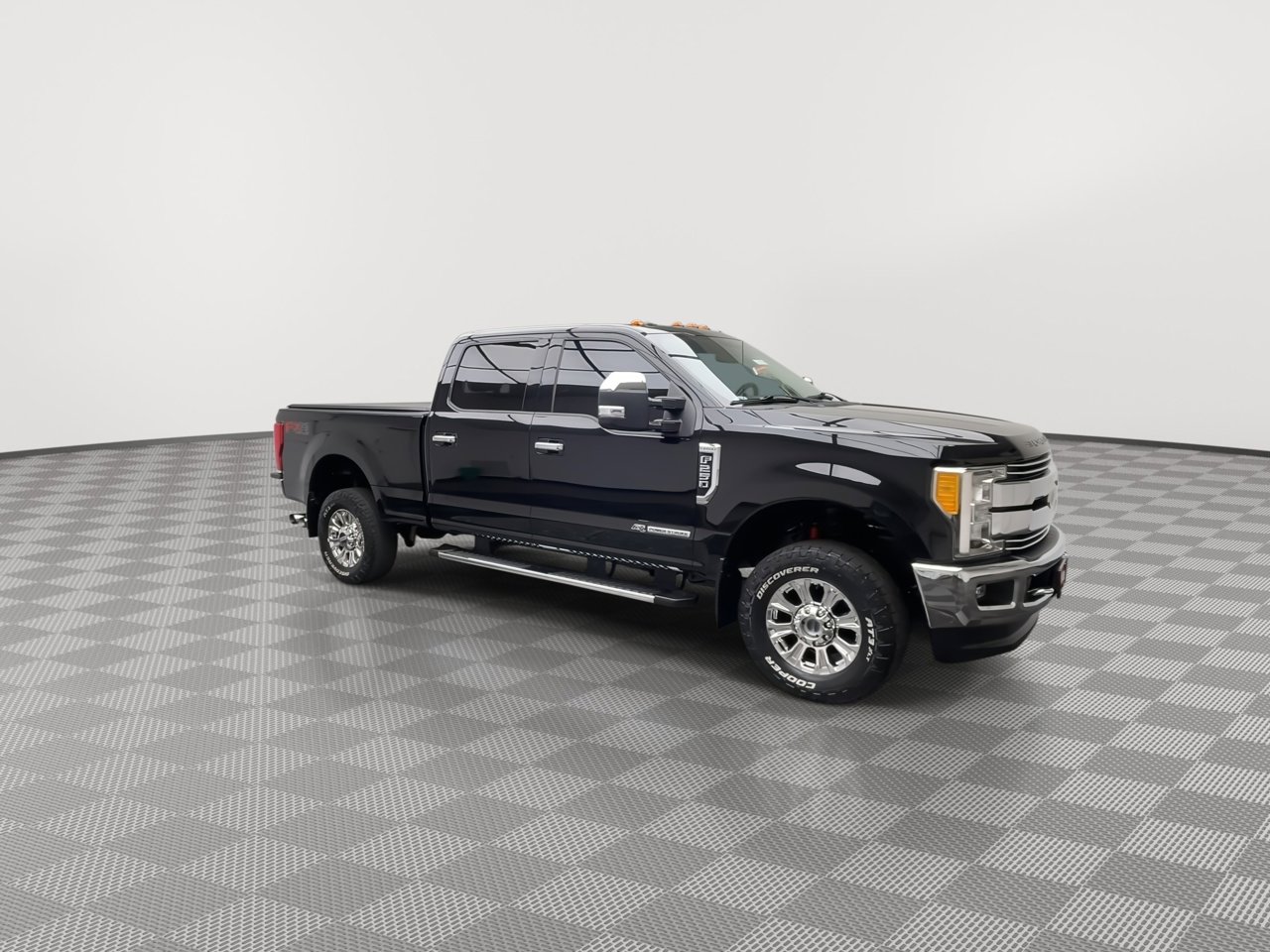 Used 2017 Ford F250 Lariat w/ Chrome Package image 42