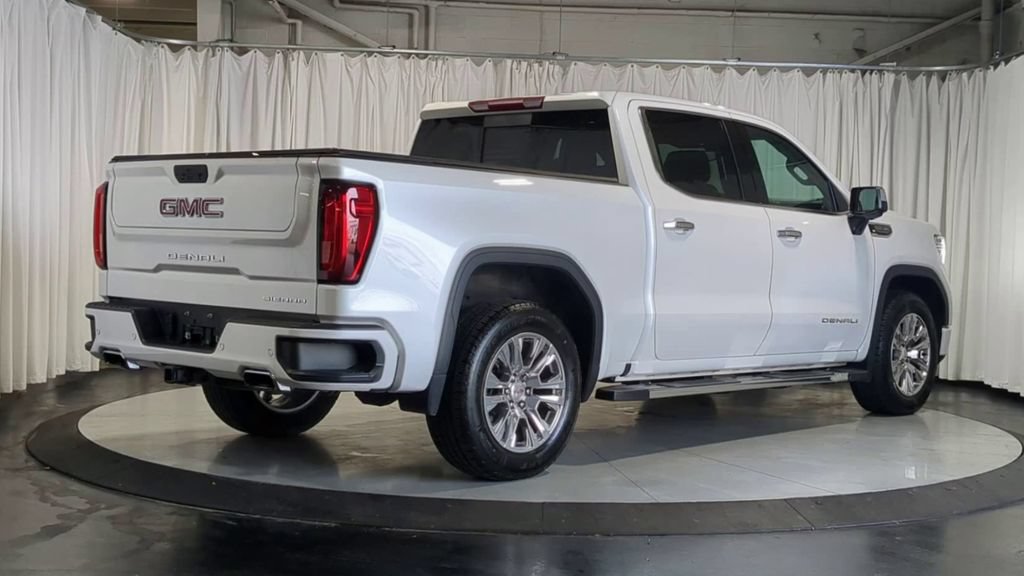 Used 2021 GMC Sierra 1500 Denali AWD/4WD image 10