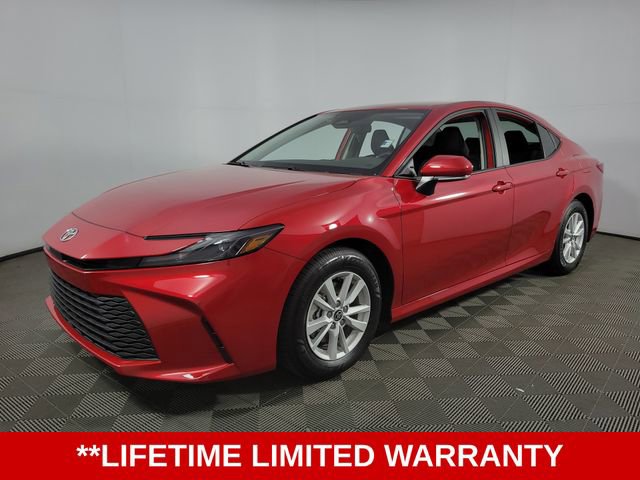 Used 2026 Toyota Camry LE image 3