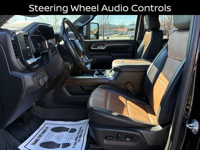 Used 2025 Chevrolet Silverado 3500 High Country w/ High Country Premium Package image 9