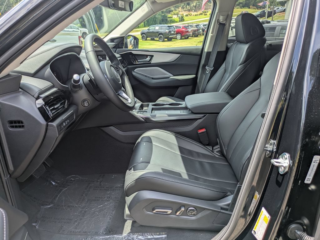 Used 2026 Acura MDX w/ Technology Package FWD image 23