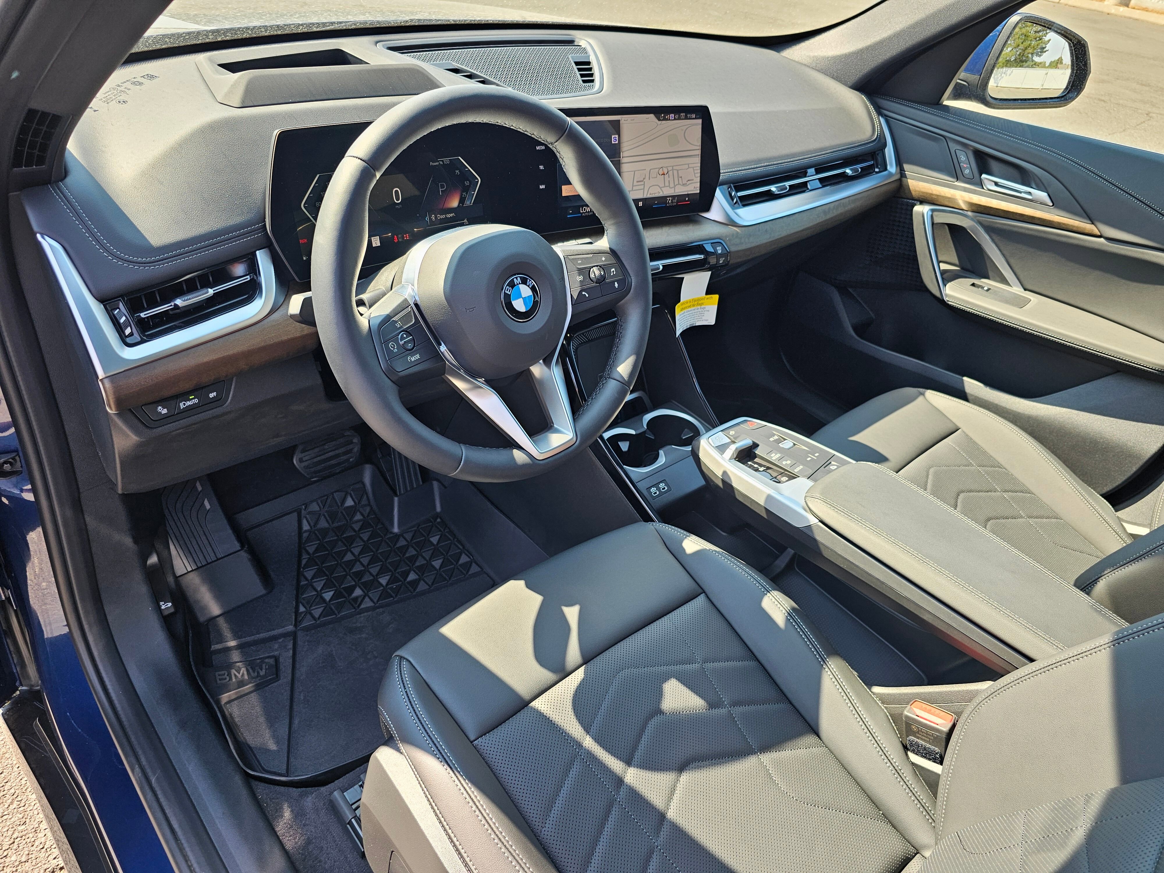 New 2025 BMW X1 xDrive28i w/ Technology Package image 2