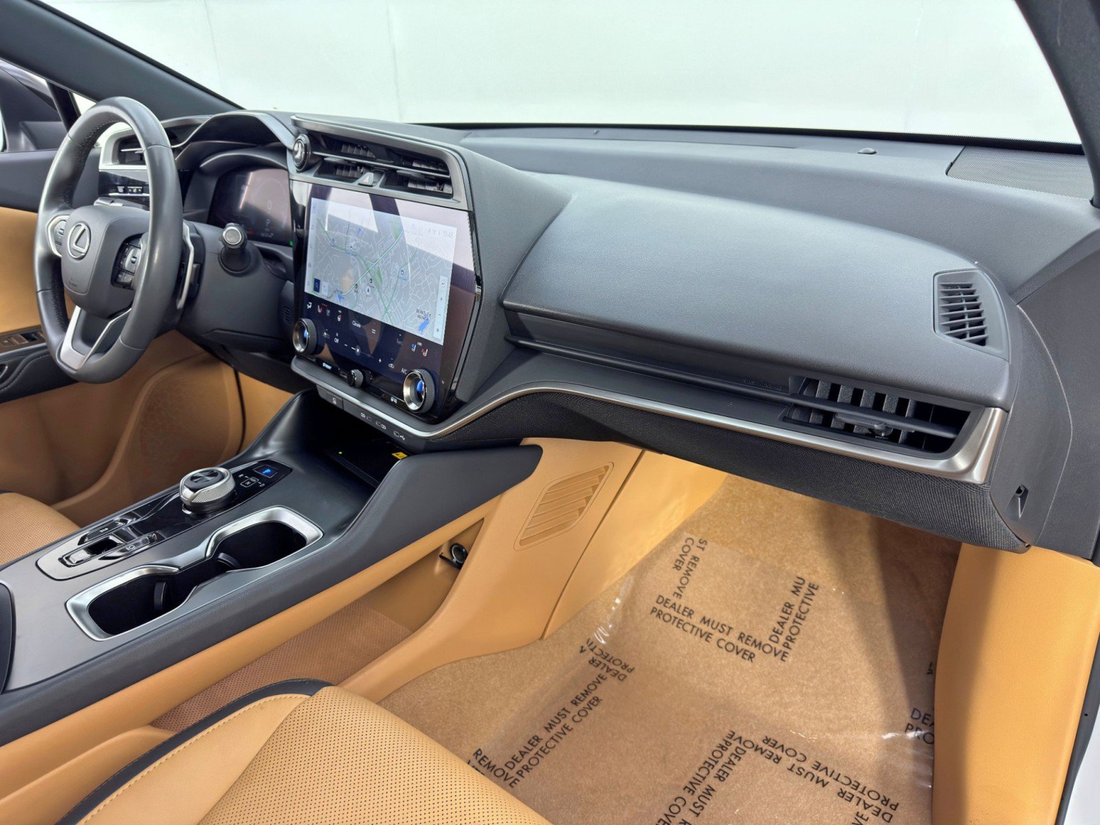 Used 2023 Lexus RZ 450e Premium w/ Accessory Package (2T) image 13