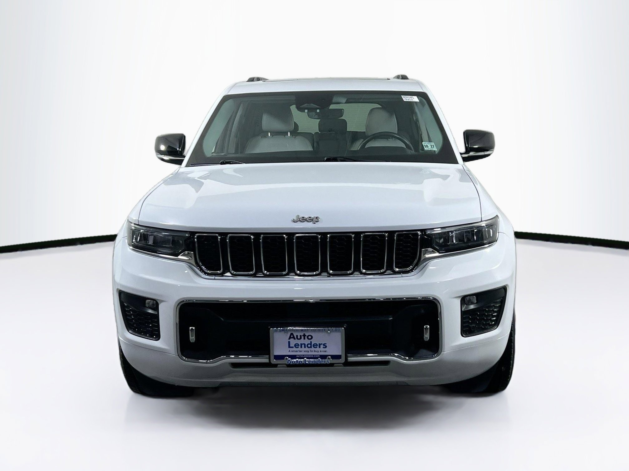 Used 2022 Jeep Grand Cherokee Overland image 2