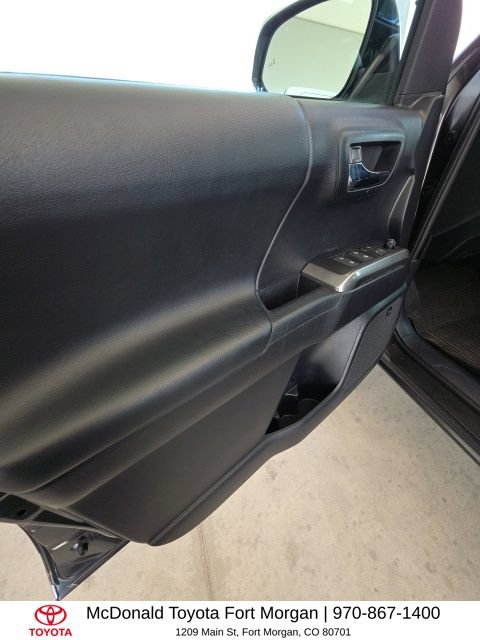 Used 2021 Toyota Tacoma Limited AWD/4WD image 13