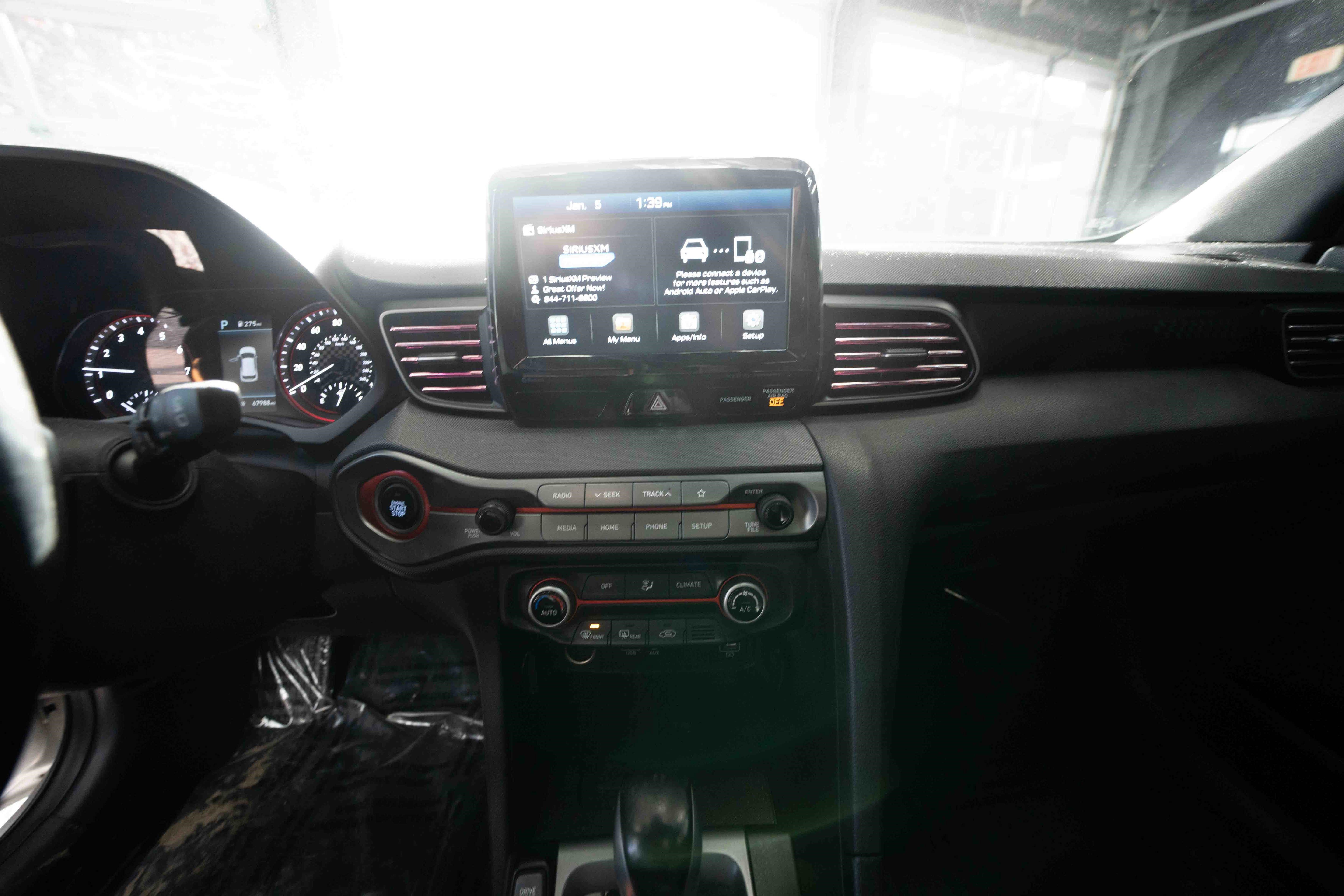 Used 2019 Hyundai Veloster 2.0 Premium image 17