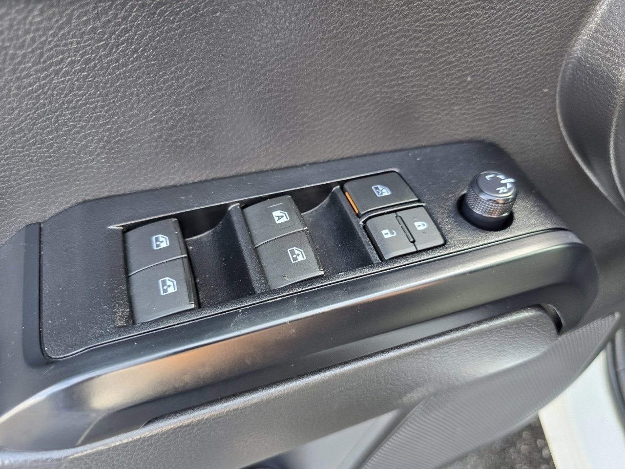 Used 2023 Toyota Tacoma SR image 16