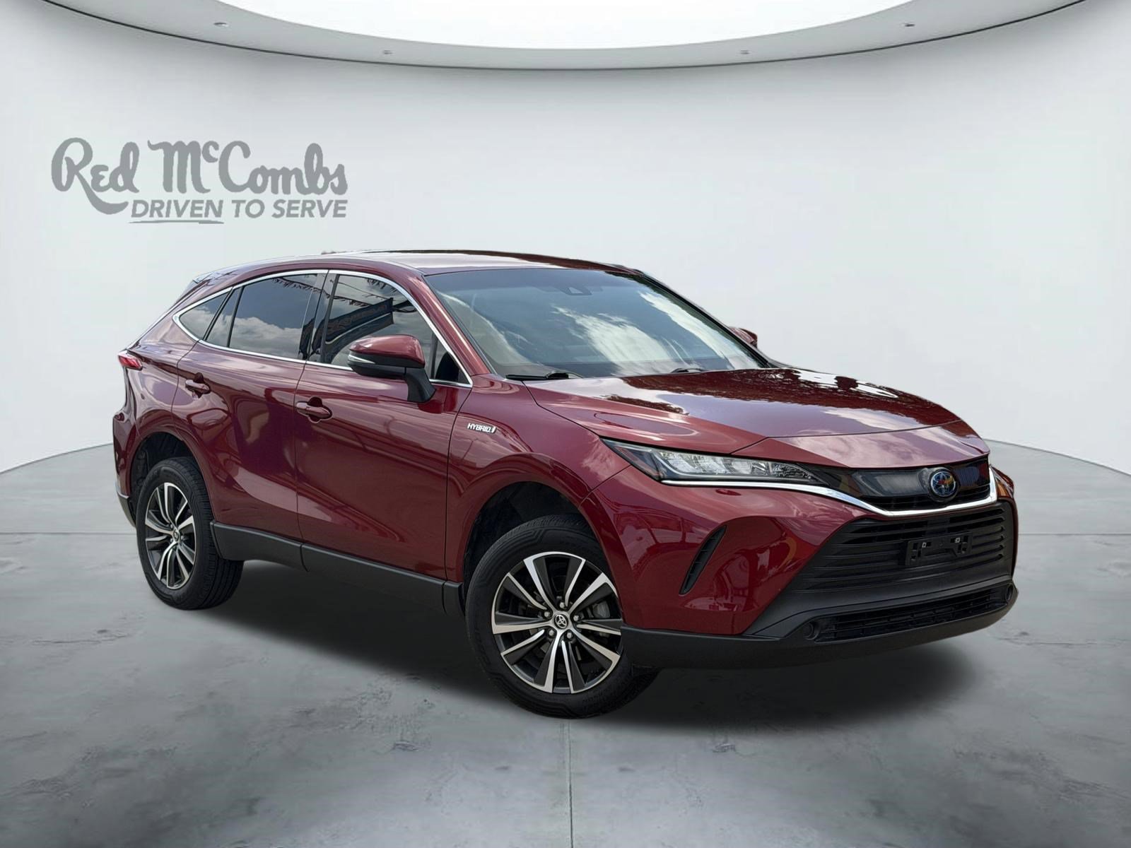 Used 2021 Toyota Venza LE AWD/4WD image 1