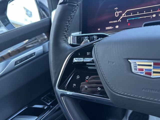 Certified 2025 Cadillac Escalade ESV Premium Luxury Platinum w/ LPO, Floor Liner Package image 42