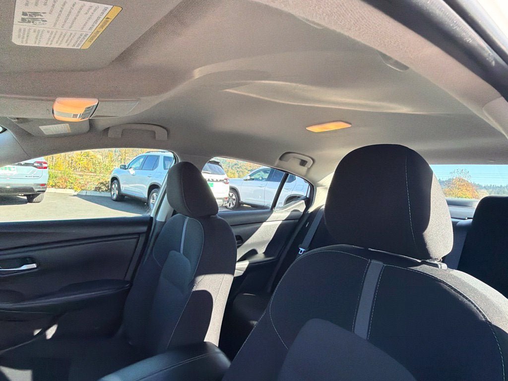 Used 2024 Nissan Sentra SV w/ Trunk Package FWD image 17