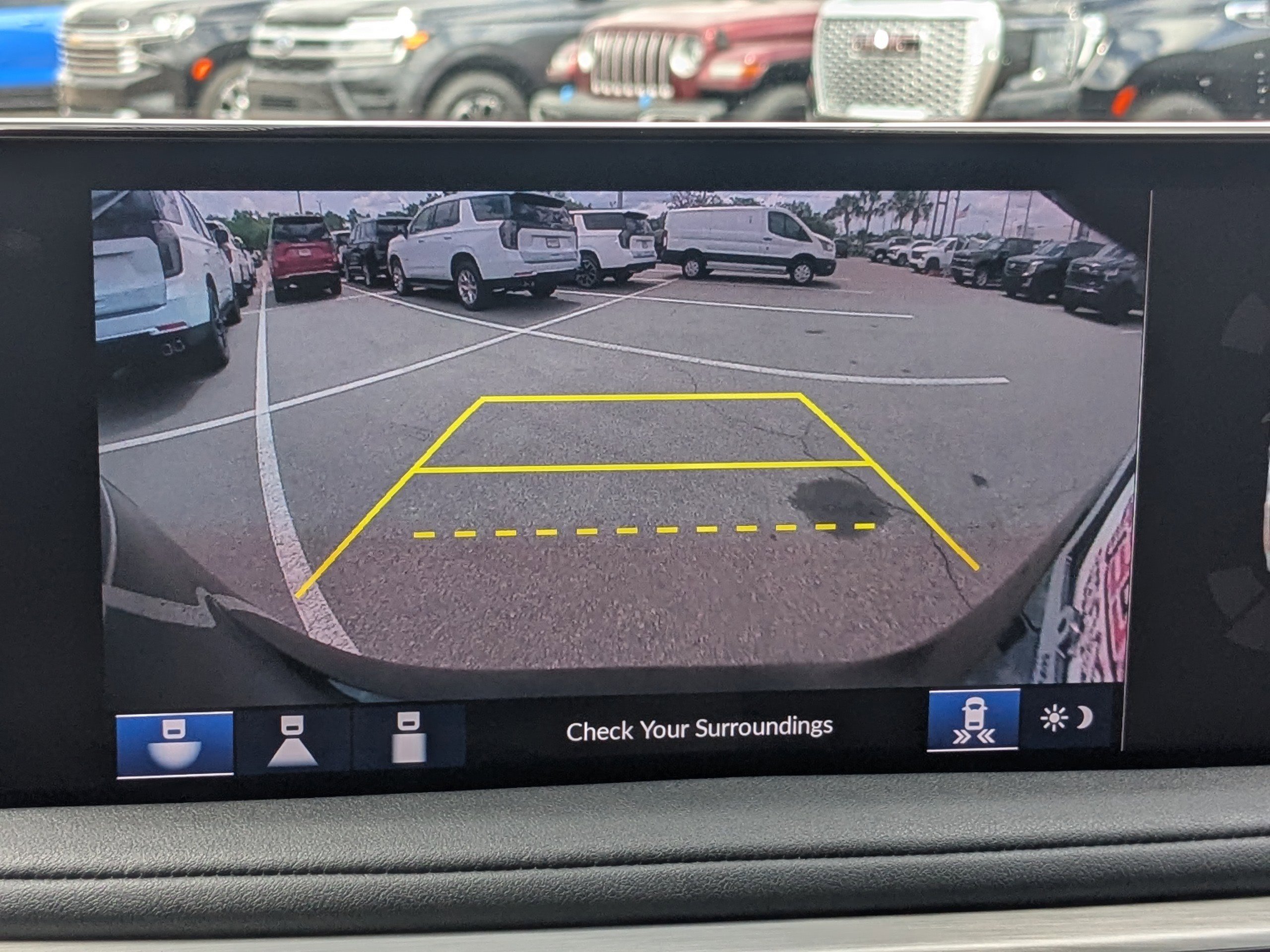 Used 2025 Acura MDX FWD w/ Technology Package image 24