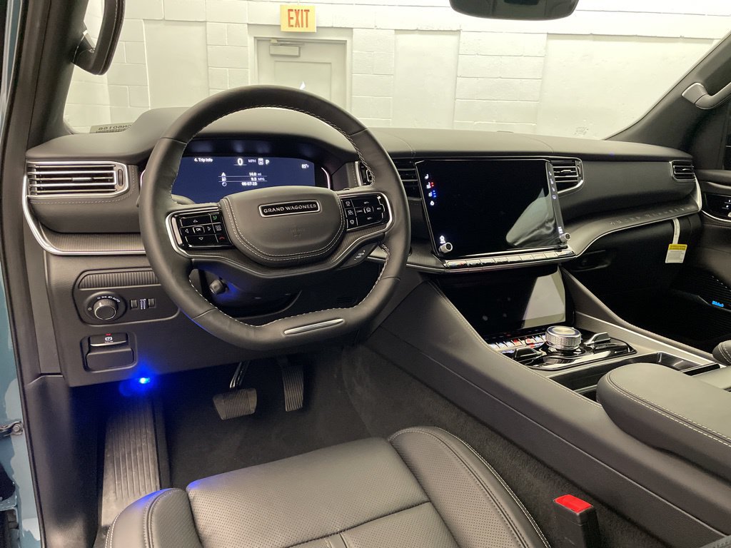 New 2026 Jeep Grand Wagoneer Summit AWD/4WD image 13