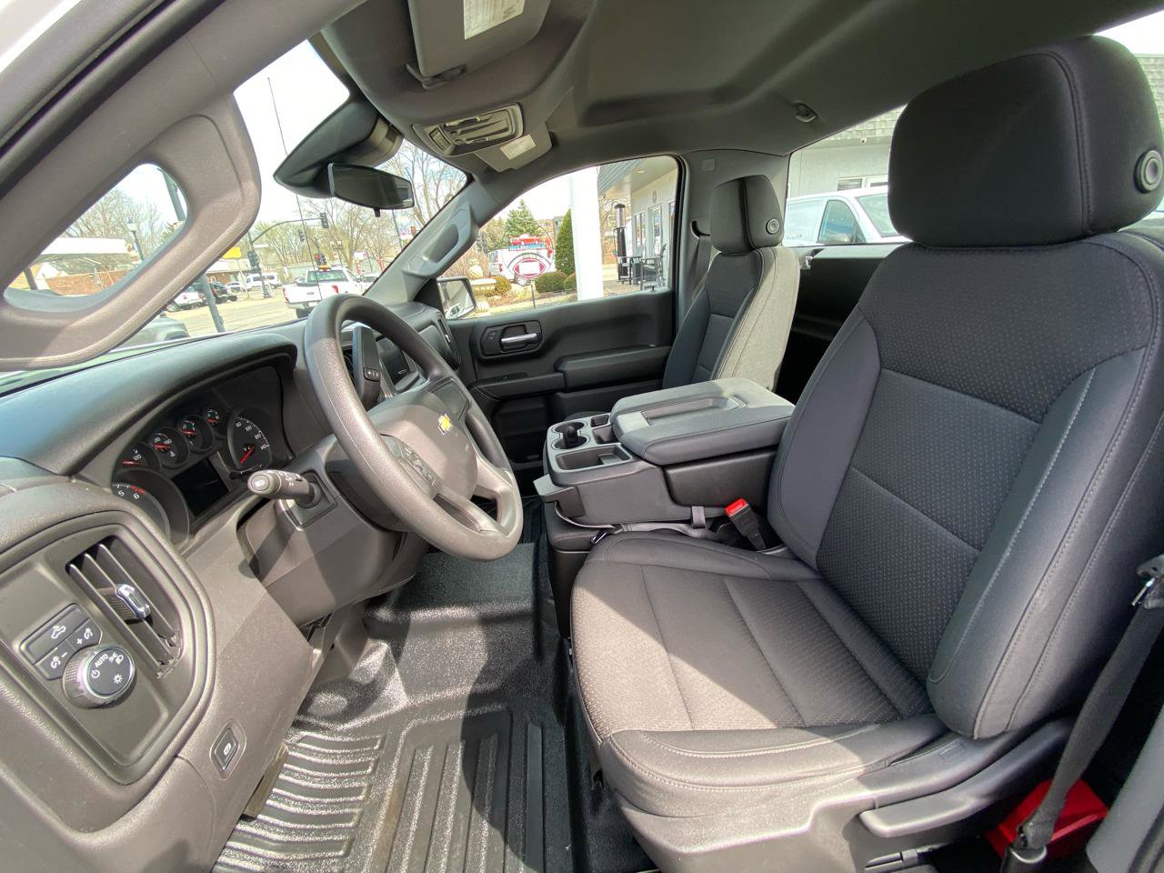 Used 2025 Chevrolet Silverado 1500 W/T RWD image 11