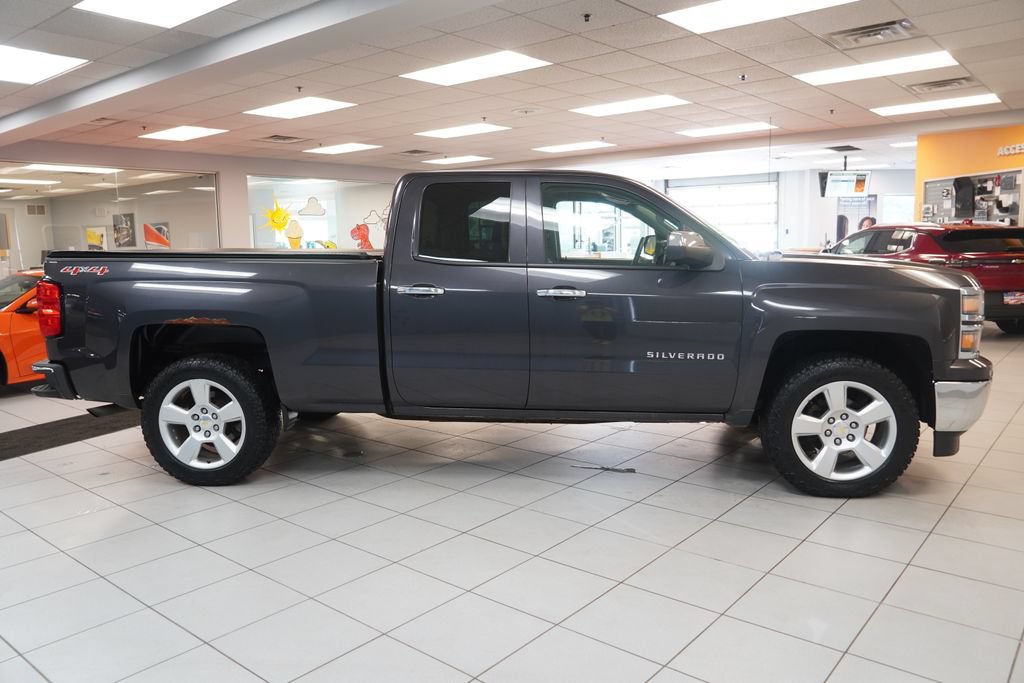 Used 2015 Chevrolet Silverado 1500 LS w/ Trailering Package AWD/4WD image 12