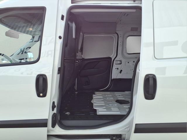 Used 2020 RAM ProMaster City Tradesman image 22