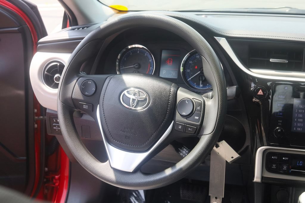 Certified 2019 Toyota Corolla LE FWD image 10
