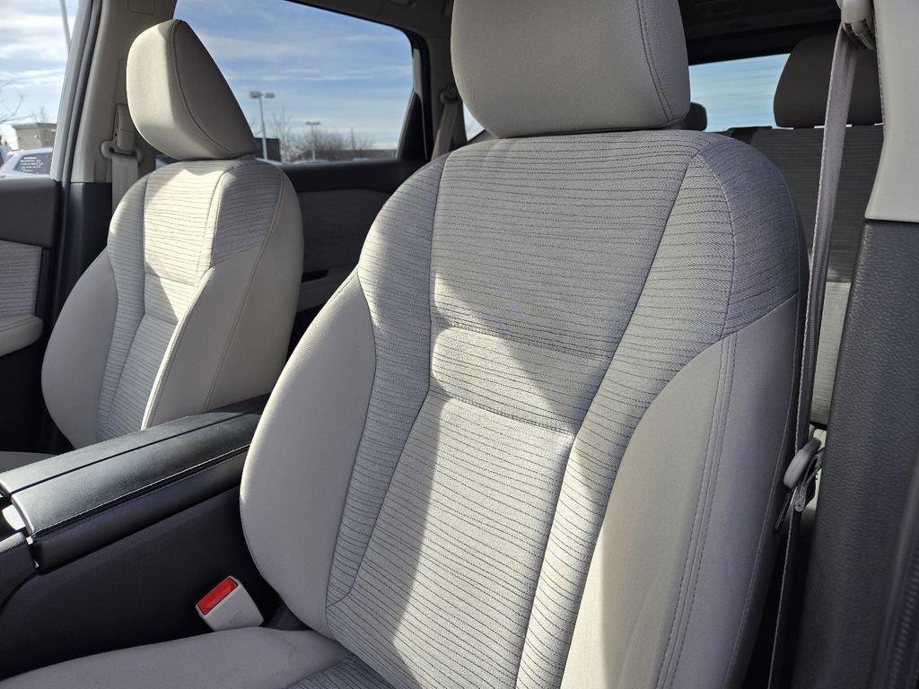 Used 2023 Nissan Rogue SV image 13