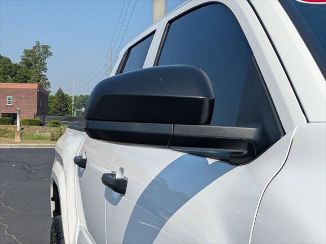 Certified 2024 Toyota Tacoma SR AWD/4WD image 12