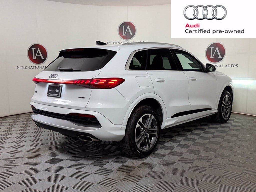 Certified 2025 Audi Q5 Premium Plus w/ Premium Plus AWD/4WD image 8