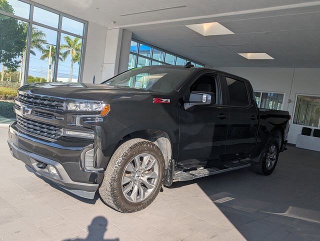 Used 2019 Chevrolet Silverado 1500 RST image 3