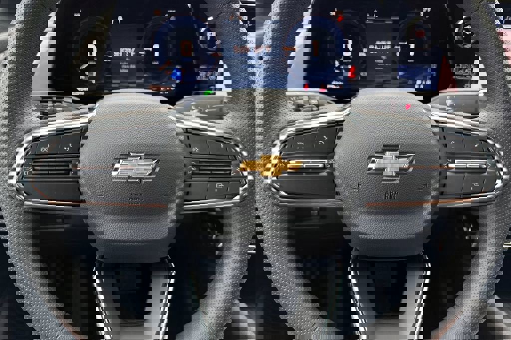 New 2026 Chevrolet Equinox EV LT w/ LPO, Blackout Package image 23