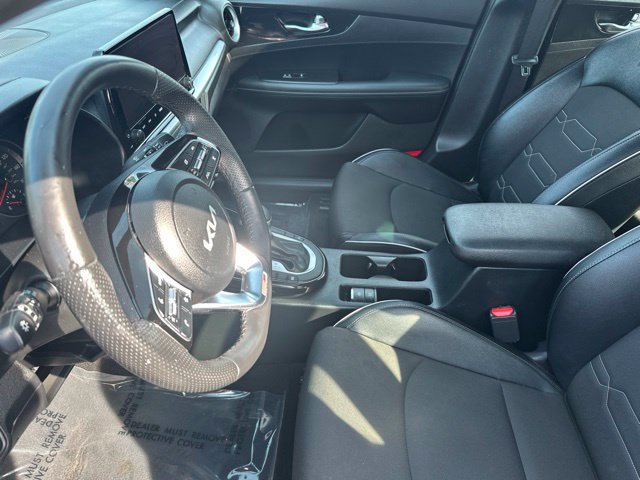 Used 2024 Kia Forte GT-Line w/ GT-Line Premium Package FWD image 13
