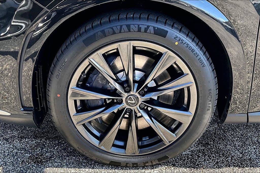Used 2024 Lexus RX 350 F Sport w/ Convenience Package AWD/4WD image 11