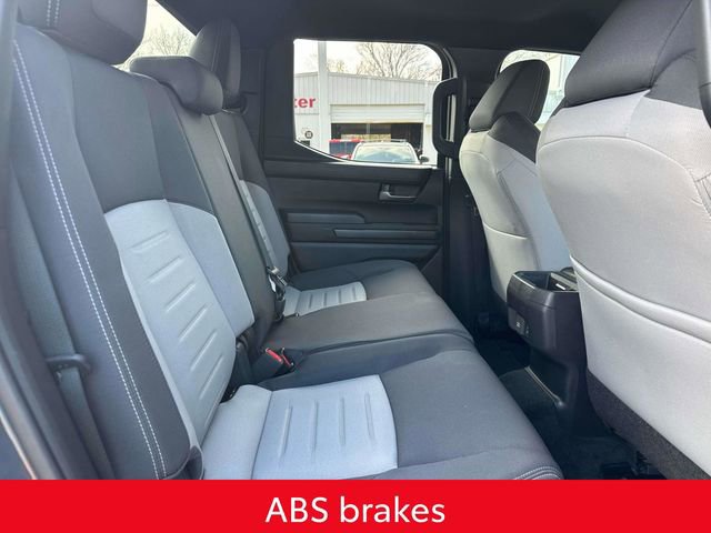 Used 2025 Toyota Tacoma TRD Sport image 12