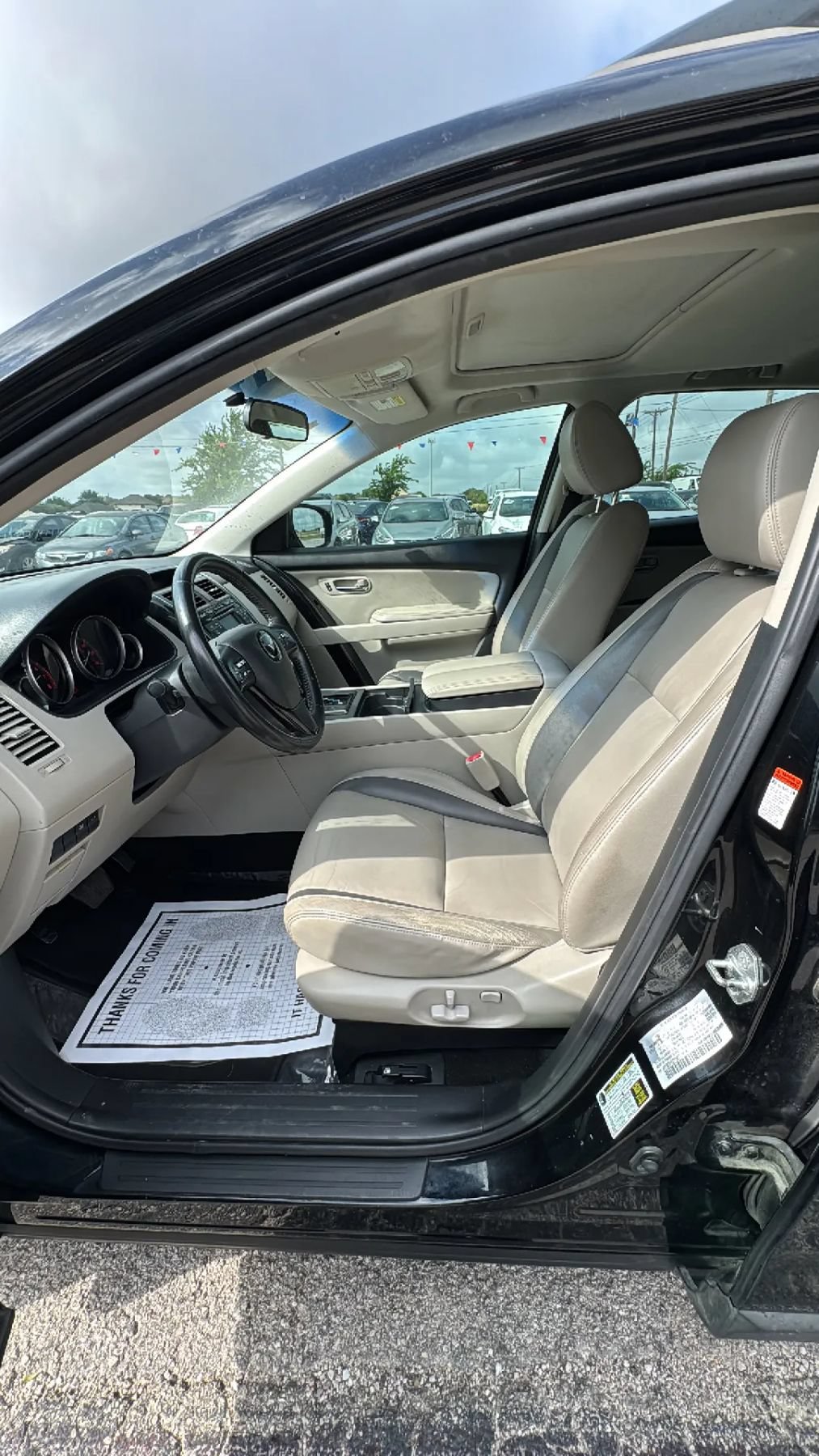 Used 2011 MAZDA CX-9 Touring w/ Moonroof & Bose Audio Pkg FWD image 9