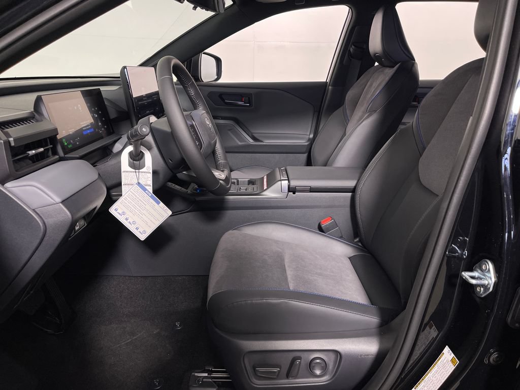 New 2026 Toyota RAV4 XSE AWD/4WD image 12