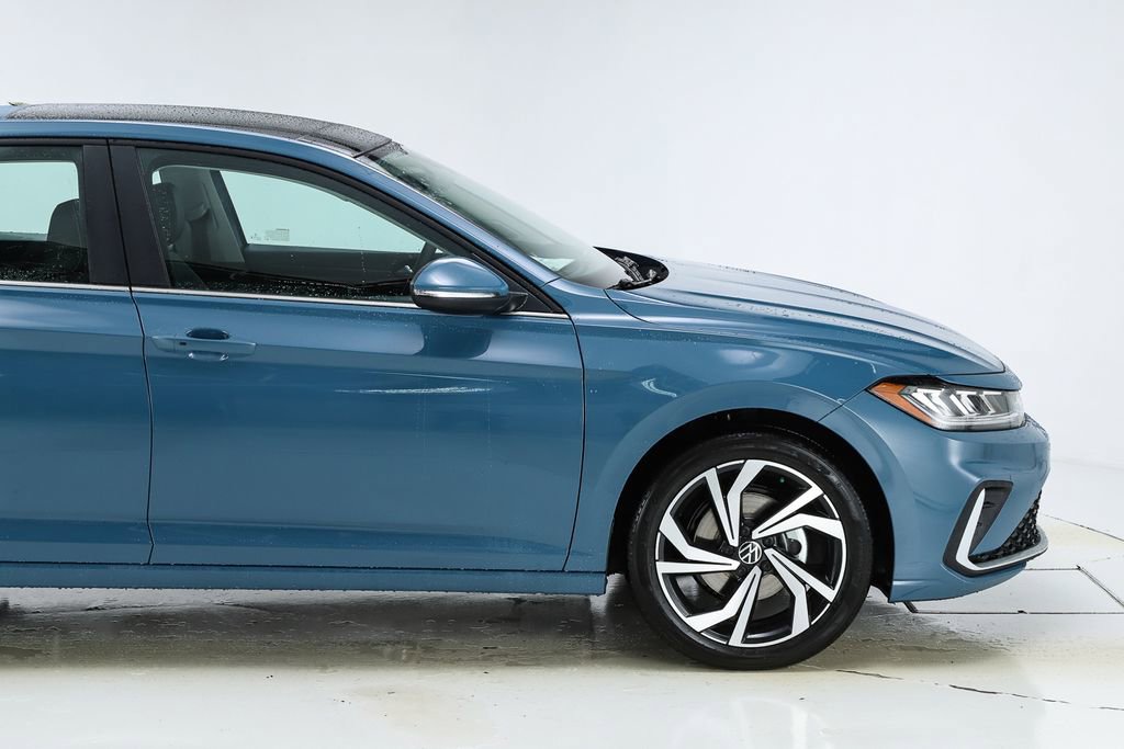 New 2026 Volkswagen Jetta SEL image 12