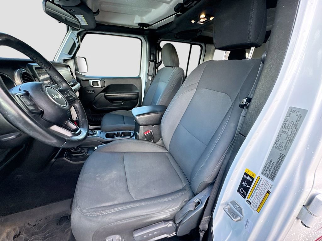 Used 2021 Jeep Wrangler Unlimited Sport image 17