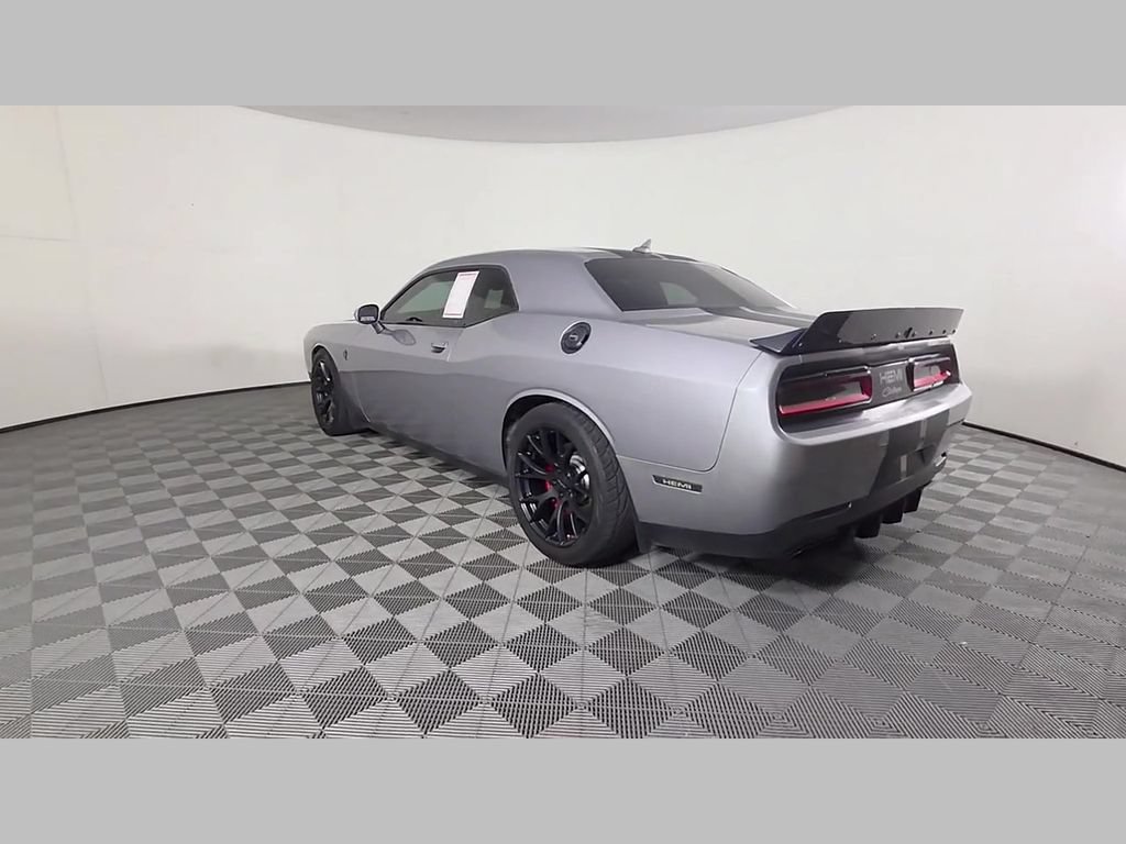 Used 2016 Dodge Challenger SRT Hellcat RWD image 41