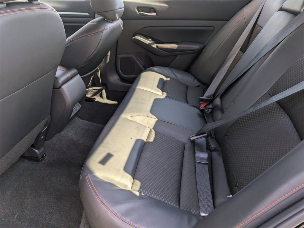 Used 2025 Nissan Altima 2.5 SR image 27