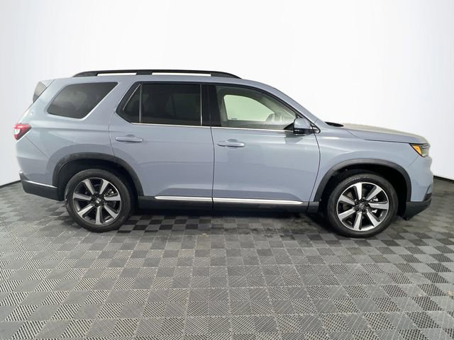 Used 2024 Honda Pilot Touring image 8