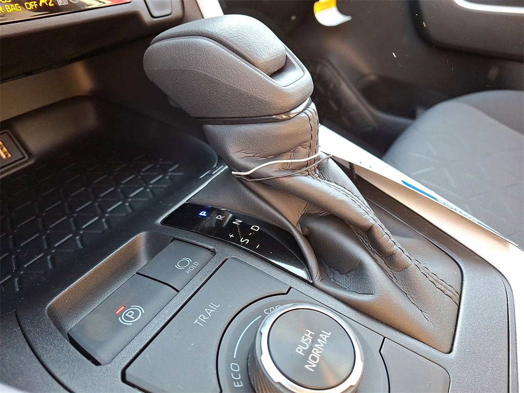 New 2025 Toyota RAV4 XLE image 9