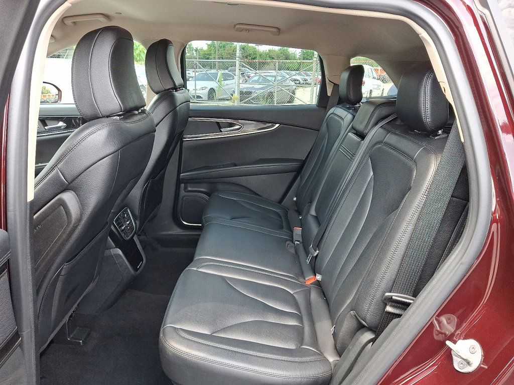 Used 2022 Lincoln Nautilus AWD image 20
