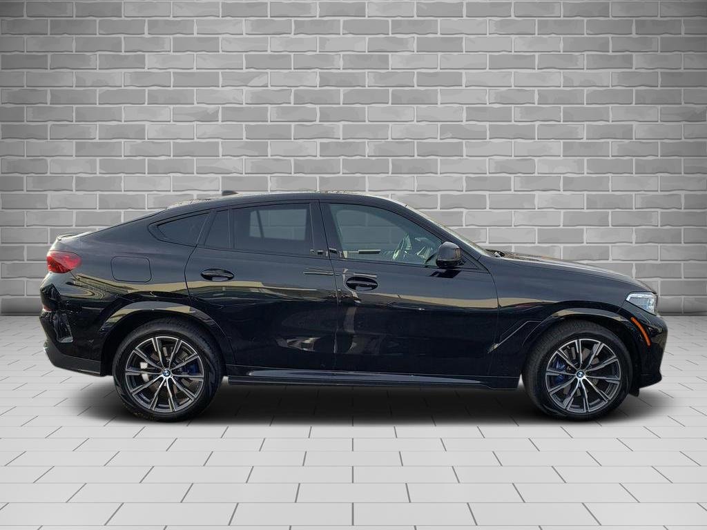 Used 2023 BMW X6 xDrive40i w/ Executive Package image 4